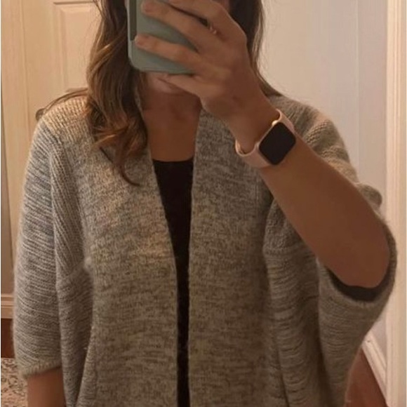 Aritzia wool /cashmere blend. VERY oversized fit. I am 5’5, 122 pds for referenc - Picture 2 of 5